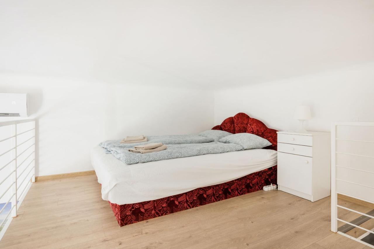 V12 Apartments Budapest Extérieur photo